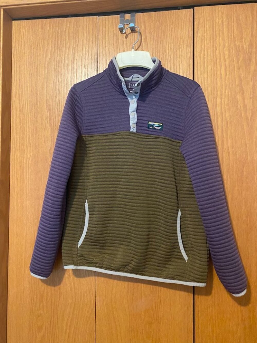 L.L. Bean Airlight Knit Pullover Women Small
